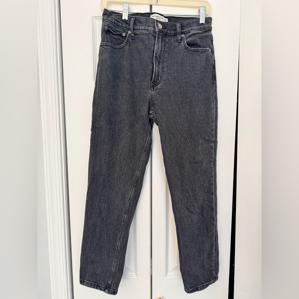 Abercrombie & Fitch The Mom High Rise Black Jeans - Picture 2 of 6
